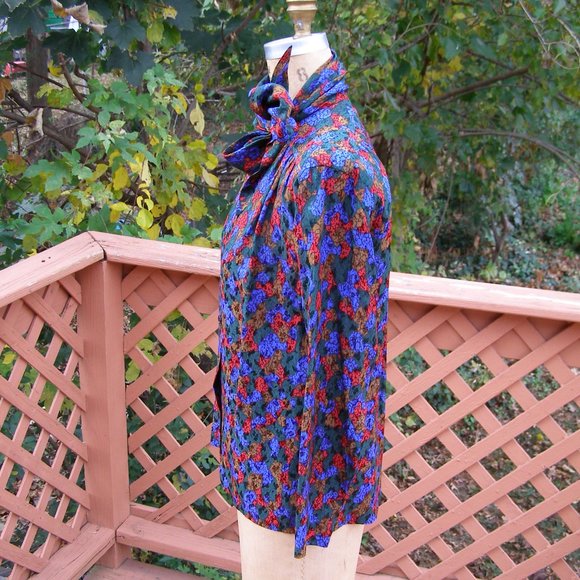 🗼💖 RARE Yves Saint Laurent Silk blouse Size 38 - Picture 6 of 12